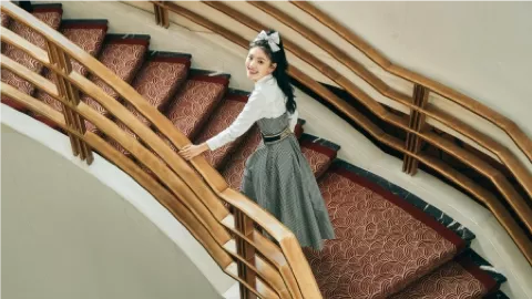 男子偷42万存银行